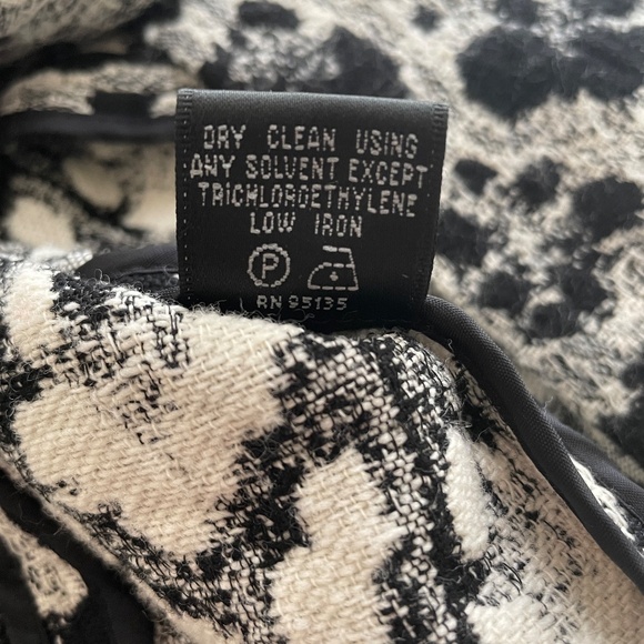 Lafayette 148 Wool Blend Textured Jacket Sz 6 Blazer Abstract Evening Holiday - Picture 10 of 13